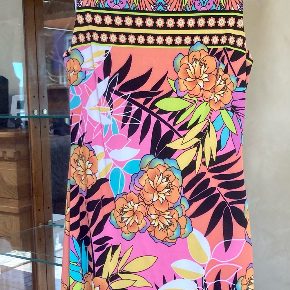 Cache Poly Spandex Shift. Just Pull It Over Your … - image 1